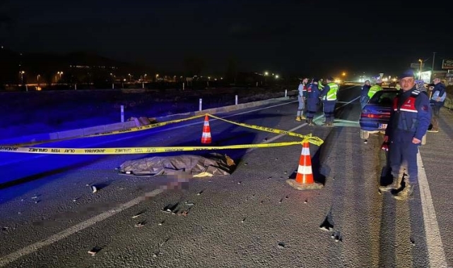 Niğde'de motosikletle otomobil çarpıştı: 1 ölü, 1 yaralı