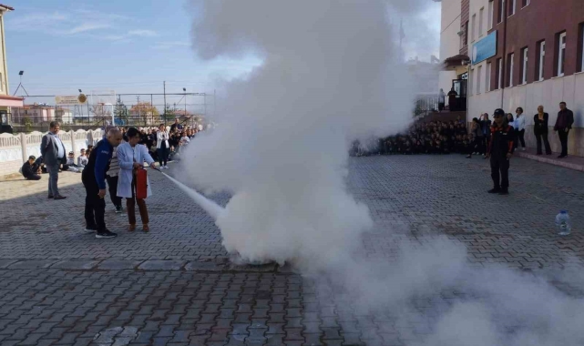 Öğrencilere 'afet farkındalık' eğitimi verildi