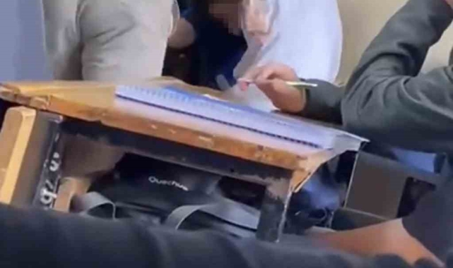 Öğrencisini kitapla acımasızca döven öğretmen serbest bırakıldı