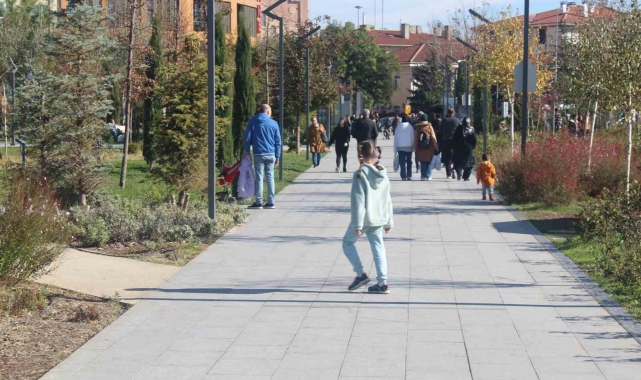 Okulların birinci ara tatil dönemi Millet Bahçesi'ni şenlendirdi