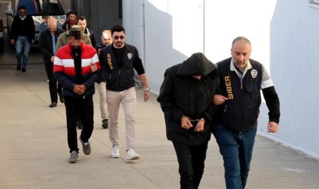 "Oltalama yöntemi" ile 2 milyon vurgun yapan şebeke çökertildi