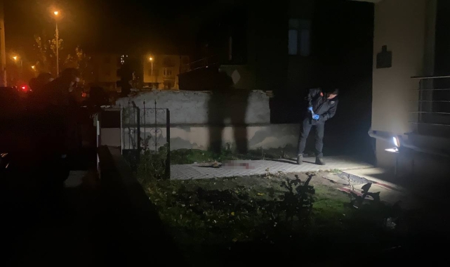 Önce bıçakladılar, daha sonra hastaneye götürdüler