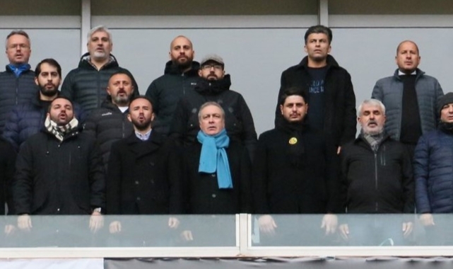 Önder Özen, Eskişehirspor maçını tribünden izledi