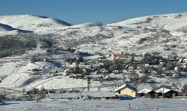 Ordu'ya mevsimin ilk karı düştü