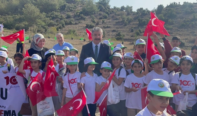 Osmaniye'de Cumhuriyet'in 100. yılında 2023 fidan dikildi