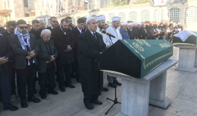 Osmanlı Hanedan Ailesi Reisi Şehzade Harun Osmanoğlu'nun dünürü son yolculuğuna uğurlandı