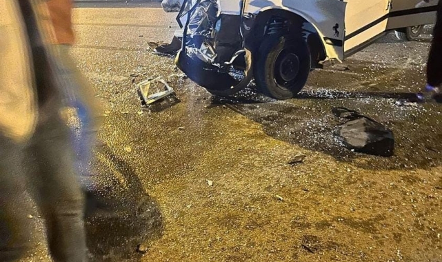 Otomobilin hurdaya döndüğü kaza kamerada