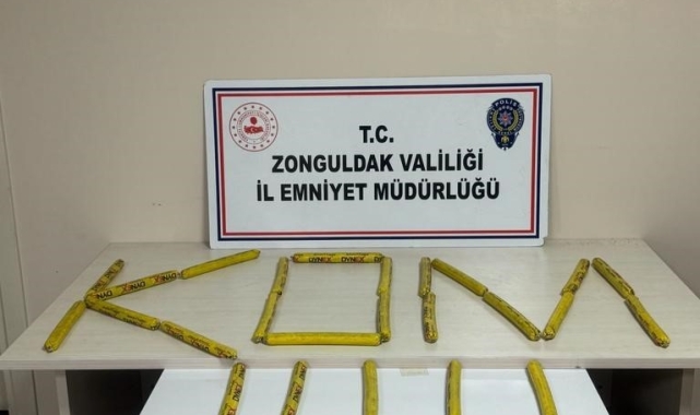 Polisin durdurduğu araçtan dinamit ele geçirildi