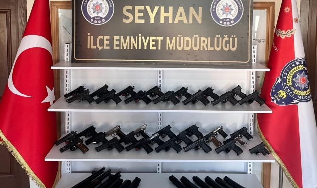 Polisten uyuşturucu ve ruhsatsız silaha geçit yok