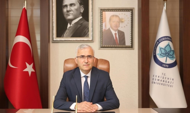 Rektör Çolak'tan 10 Kasım mesajı