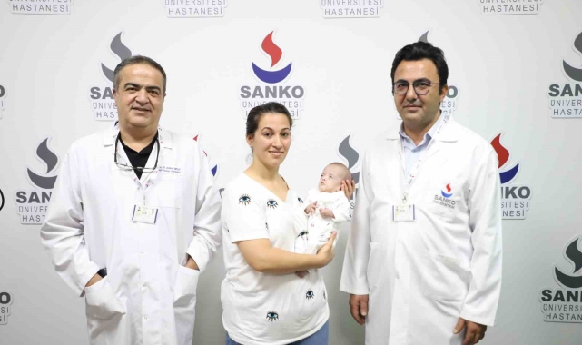 SANKO Üniversitesi Hastanesi'nde bebeğe kalp ameliyatı yapıldı