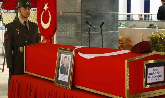 Şehit Abdullah Köse son yolculuğuna uğurlandı