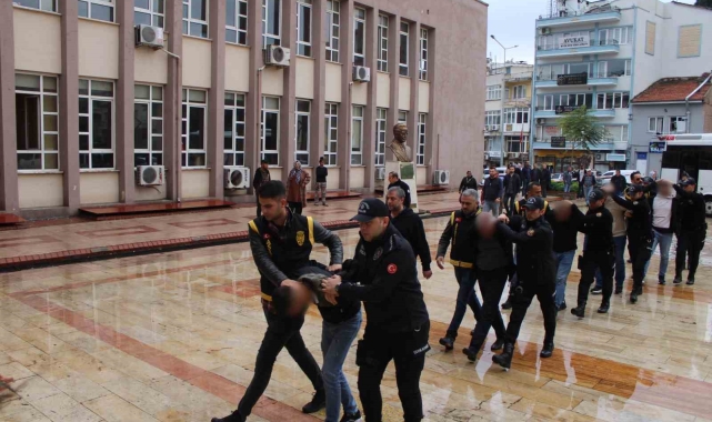 Silahlı saldırı olayında 5 şüpheli adliyeye sevk edildi
