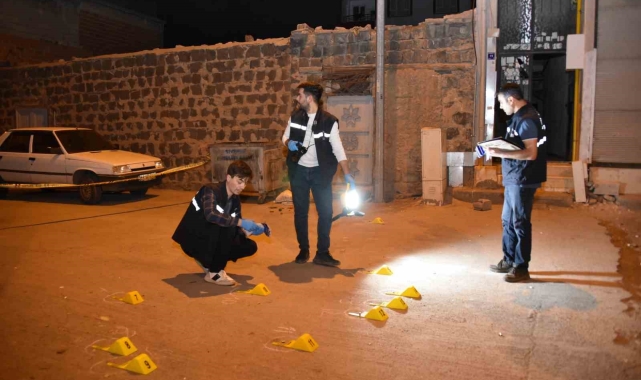 Siverek'te bir eve ateş açan 3 şüpheli polis tarafından gözaltına alındı