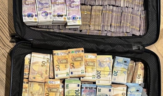 Sosyal medya fenomenleri Nihal ve Bahar Candan'a dolandırıcılık ve kara para aklama iddiasıyla gözaltı
