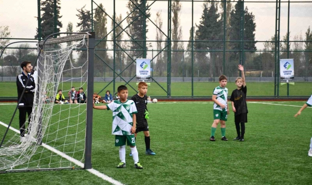 Sporun kalbi Ali Hikmet Paşa'da attı