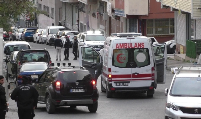 Sultangazi'de dehşet: Boşanmak üzere olduğu eşini evde kaçan üvey kızını sokak ortasında öldürüp intihar etti