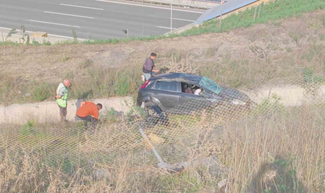 Sultangazi'deki kazada araç 30 metreden aşağıya uçtu: Motoru yerinden fırladı