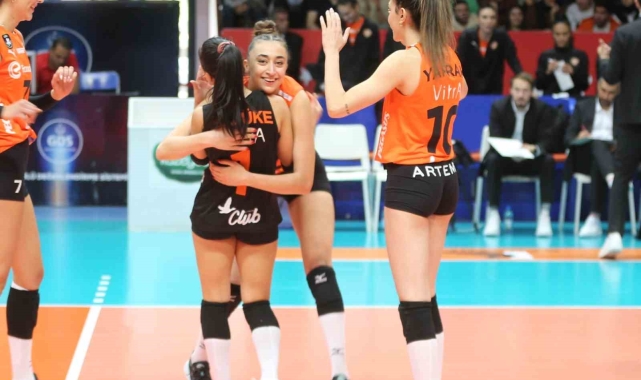 Sultanlar Ligi: Karayolları: 0 - Eczacıbaşı Dynavit: 3