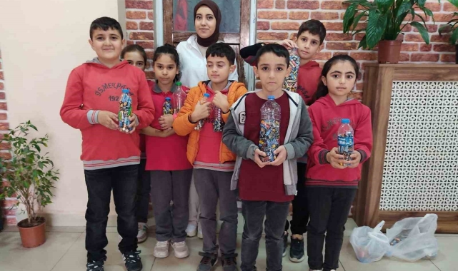 Sungurlu'da minikler atık pil toplama etkinliği düzenledi
