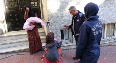 Taksim Camii önü dilenci durağı oldu