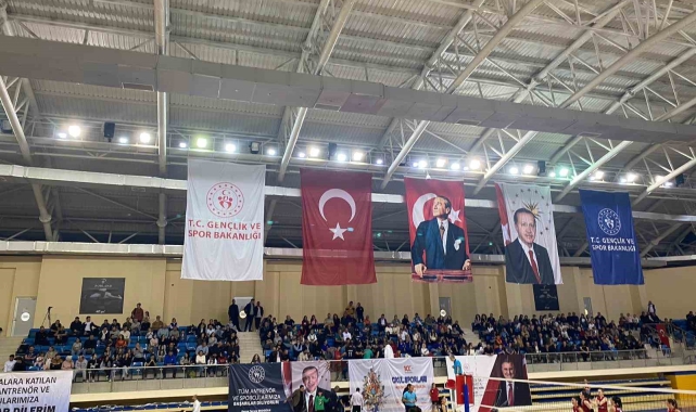Taraftarlardan seyirci düzenine tepki