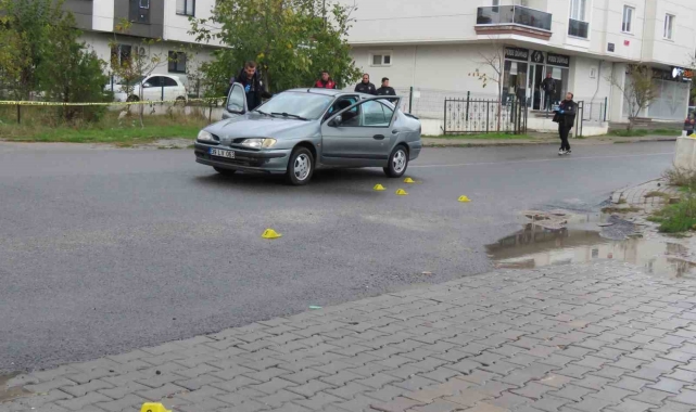 Tartıştığı oğlunu silahla yaraladı