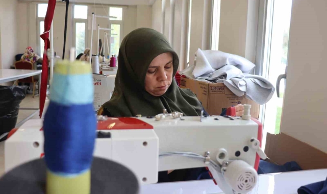 Tekstil üreterek başladılar, ekonomiye katkı sunuyorlar