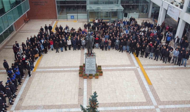 Tepebaşı'ndan Ata'ya saygı duruşu