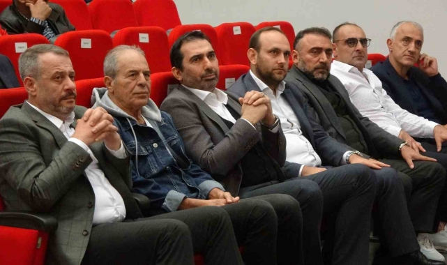 Trabzonspor'dan 64 amatör spor kulübüne malzeme yardımı
