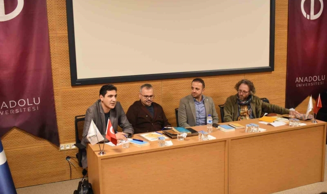 TÜDAM'da Hayal ve Hakikat Konferansı'yla edebiyata yolculuk