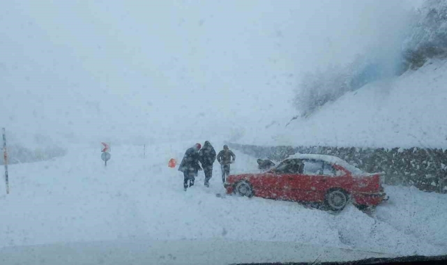 Tunceli'de kar esareti