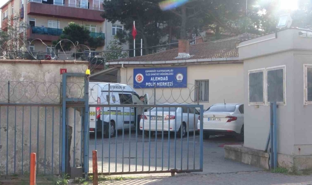 Türk Halk Müziği sanatçısı Mustafa Küçük ve komşusu arasında alacak verecek kavgası