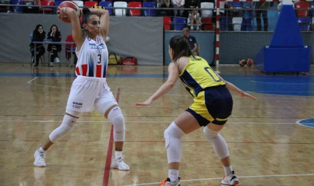 Türkiye Kadınlar Basketbol Ligi: Zonguldak Spor Basket 67: 88 - Fenerbahçe: 75
