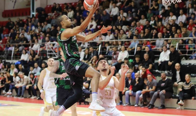 Türkiye Sigorta Basketbol Süper Ligi: Samsunspor: 90 - Darüşşafaka: 98