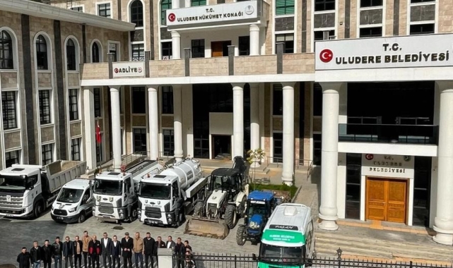 Uludere'de vatandaşlara ücretsiz servis hizmeti