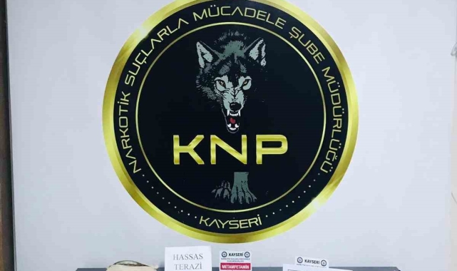 Uyuşturucu taciri 2 kişi yakalandı
