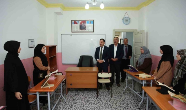 Vali Eldivan, Arpalı Beldesindeki yatırım alanlarında incelemelerde bulundu