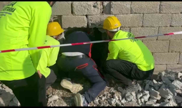 Yüksekova'da gerçeği aratmayan deprem tatbikatı