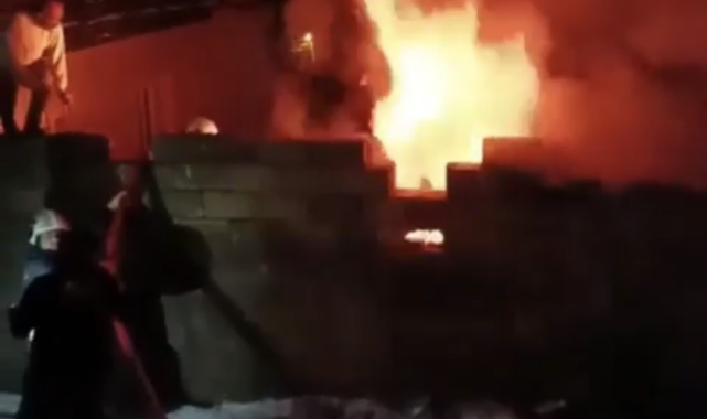 Yüksekova'da kalorifer dairesinde korkutan yangın