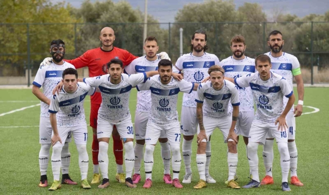 Yunusemre ilk galibiyetini, Yıldızspor ilk mağlubiyetini aldı