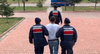 15 yıl hapsi olan hırsızlık şüphelisi JASAT ekiplerince yakalandı