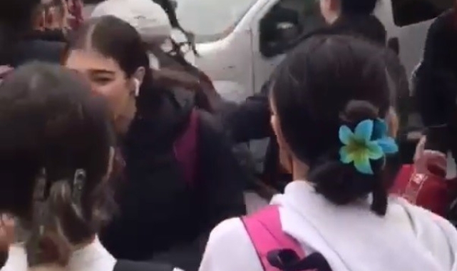 5 öğrenci, 1 öğrenciyi dövdü