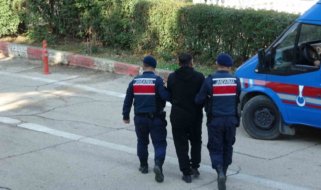 5 yıldır firari olan hükümlü jandarma tarafından yakalandı