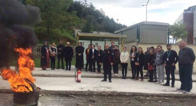 Altınova'da hastane personeline yangın eğitimi