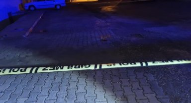 Amca ile yeğen arasında telefonda başlayan tartışma kanlı bitti: 1 ölü, 1 ağır yaralı