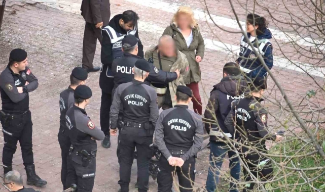 Anıtpark'ta yine sarhoş rezaleti: Polise mukavemette bulundu, ortalığı birbirine kattı