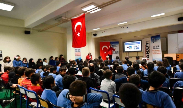 Ankara Büyükşehir'in afet farkındalık eğitimi devam ediyor