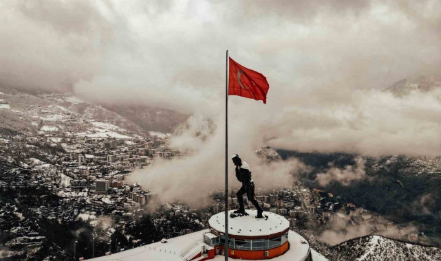 Artvin'de kar manzaraları havadan görüntülendi