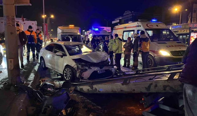 Avcılar E-5'te trafik kazası: 4 yaralı